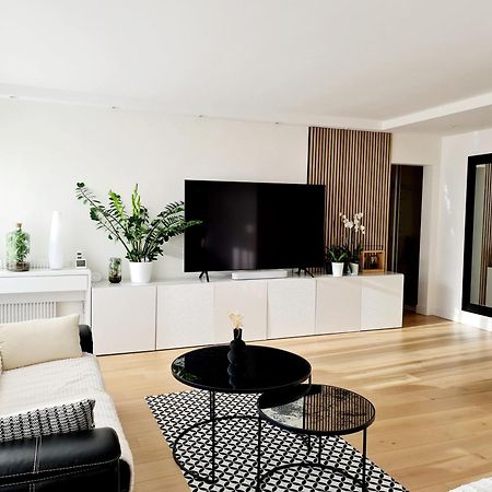 Chambre, Salle De Bain Et Salon Prive - Paris La Defense 皮托 外观 照片