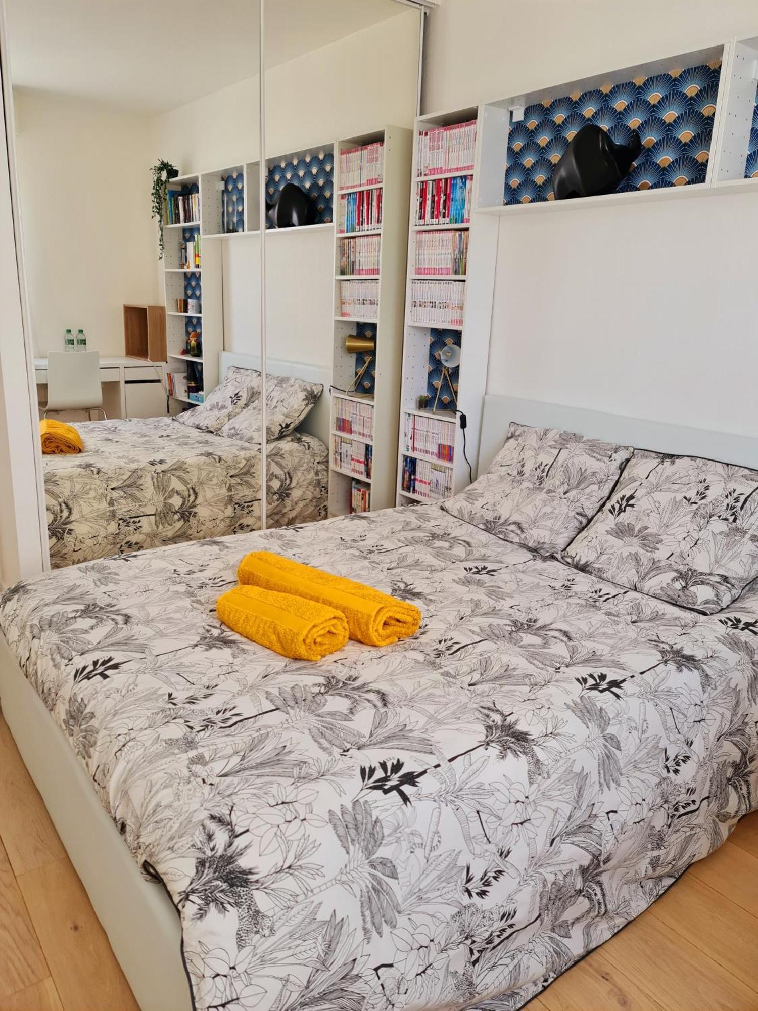 Chambre, Salle De Bain Et Salon Prive - Paris La Defense 皮托 外观 照片